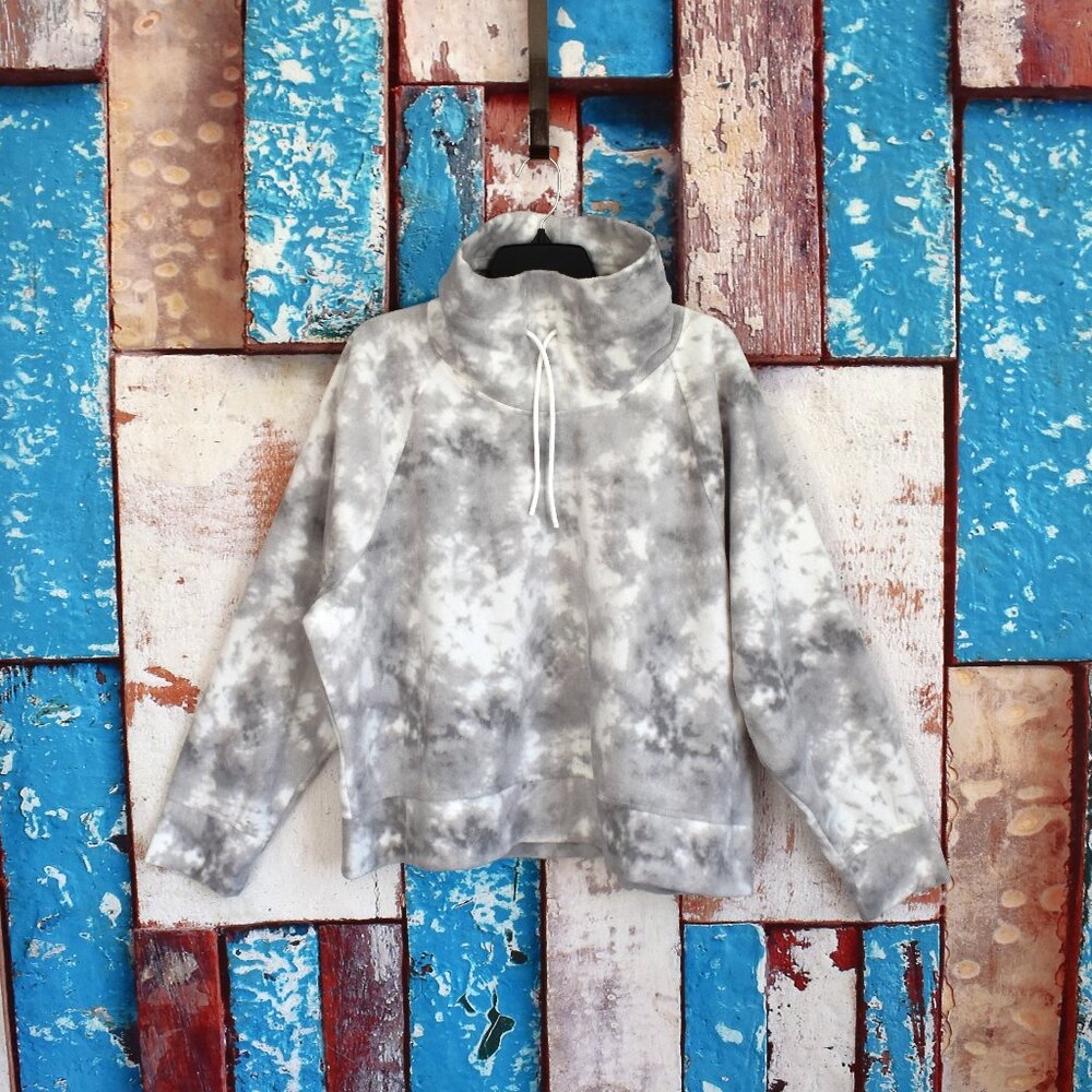 Women's Old Navy Funnel-Neck Cropped Microfleece Sweatshirt XXLARGE Cloudy Sky